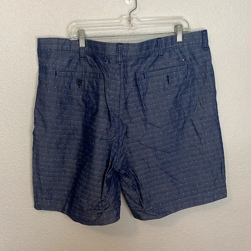 Tommy Hilfiger Custom Fit Chambray Short Size 42